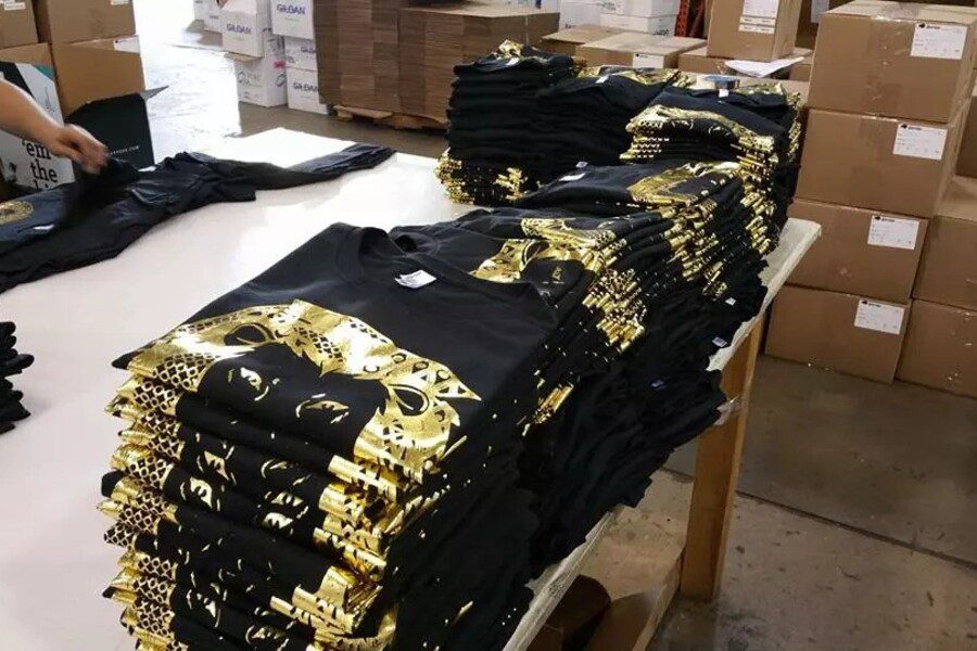 Benefits of Contract Screen Printing for Large Orders